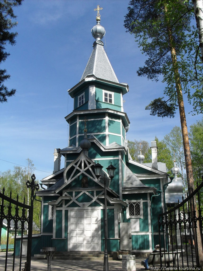 Храм Св. Великого князя Владимира Лисий Нос, Россия