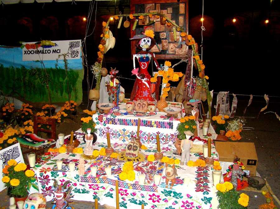 Завороженные смертью или вечер накануне Дня мертвых Мехико, Мексика