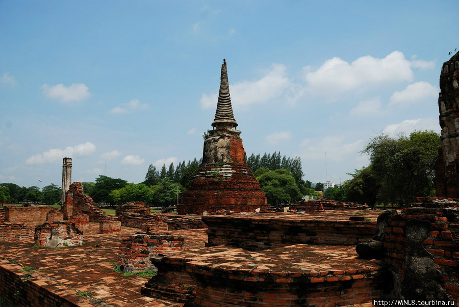 Ват Махатхат (1374г) Аюттхая, Таиланд