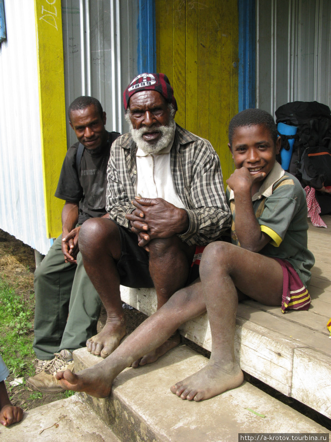 Этот дедушка пожил ещё в Каменном веке Вабаг, Папуа-Новая Гвинея