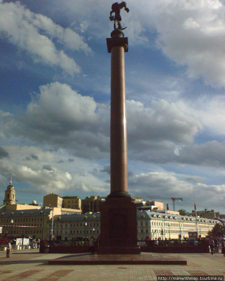Скульптуры, памятники, фонтаны Москва, Россия