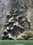Скальные образования — следы водопада в каньоне Сумидеро