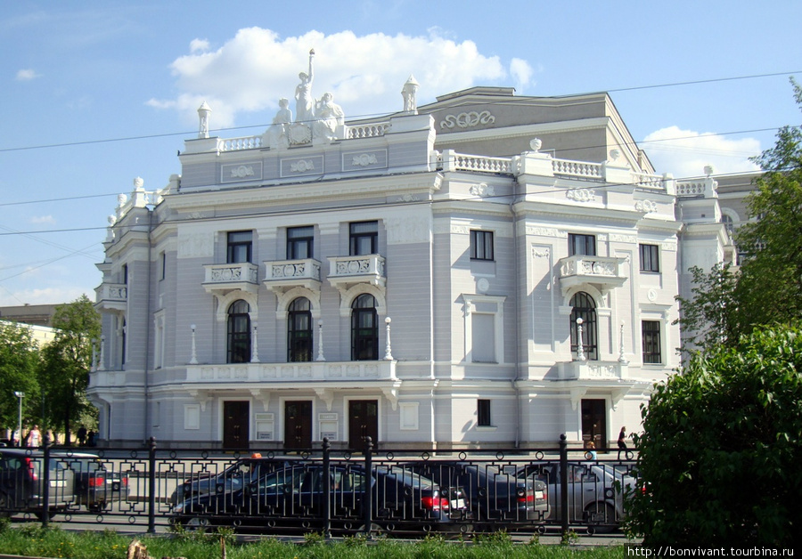 Театры Екатеринбурга