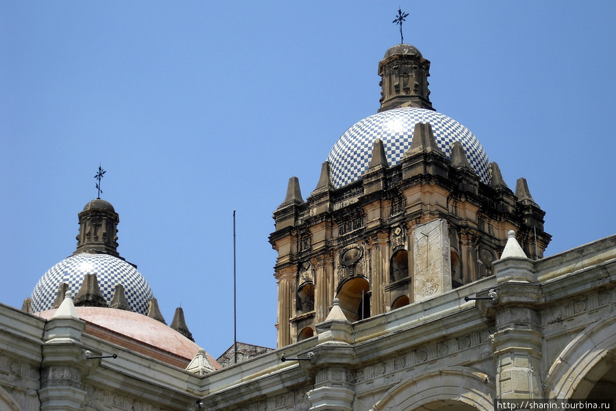Церковь доминиканского монастыря Оахака, Мексика