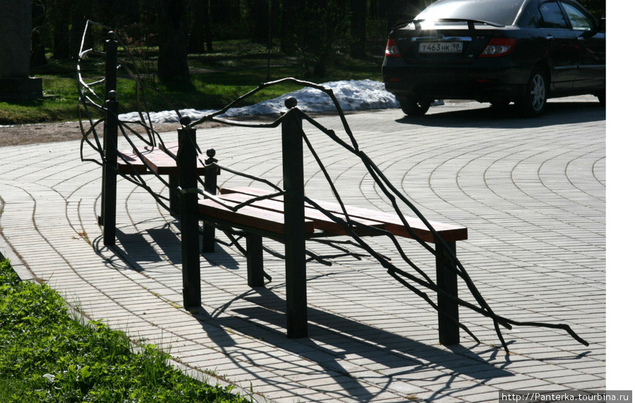 И таких вот интересных скамеечек Зеленогорск, Россия