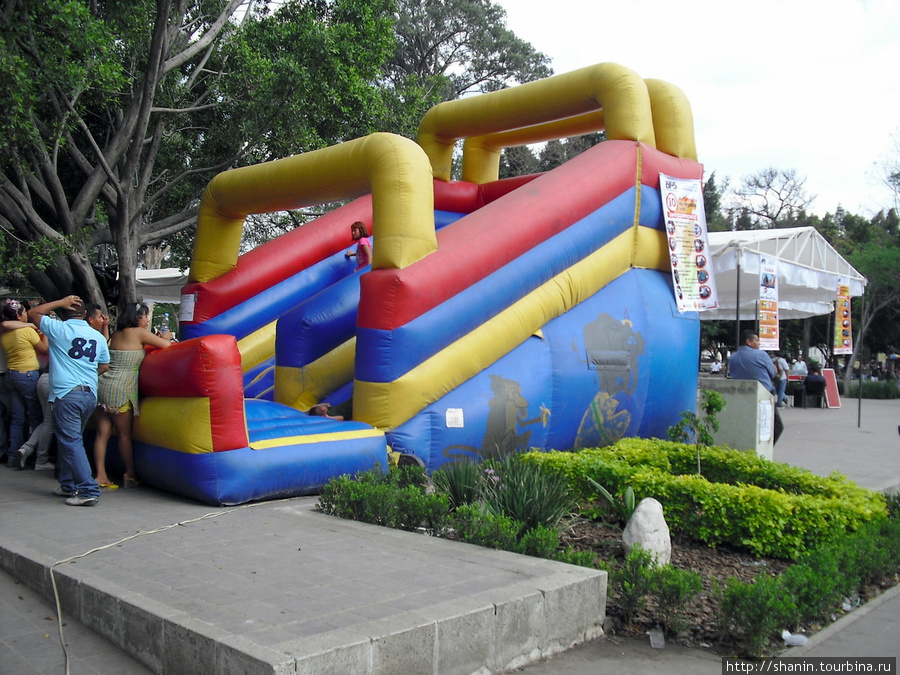 Игровая площадка для детей Оахака, Мексика