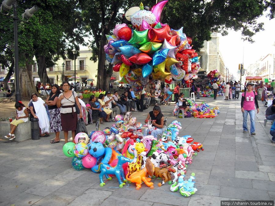 Торговцы шариками Оахака, Мексика