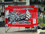 Плакат на центральной площади Оахаки