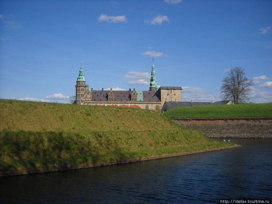Укрыт за укреплениями Хельсингёр, Дания