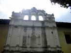 Монастырь у арки КАрмен