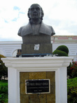 Памятник Мигелю Идальго и Касстилла