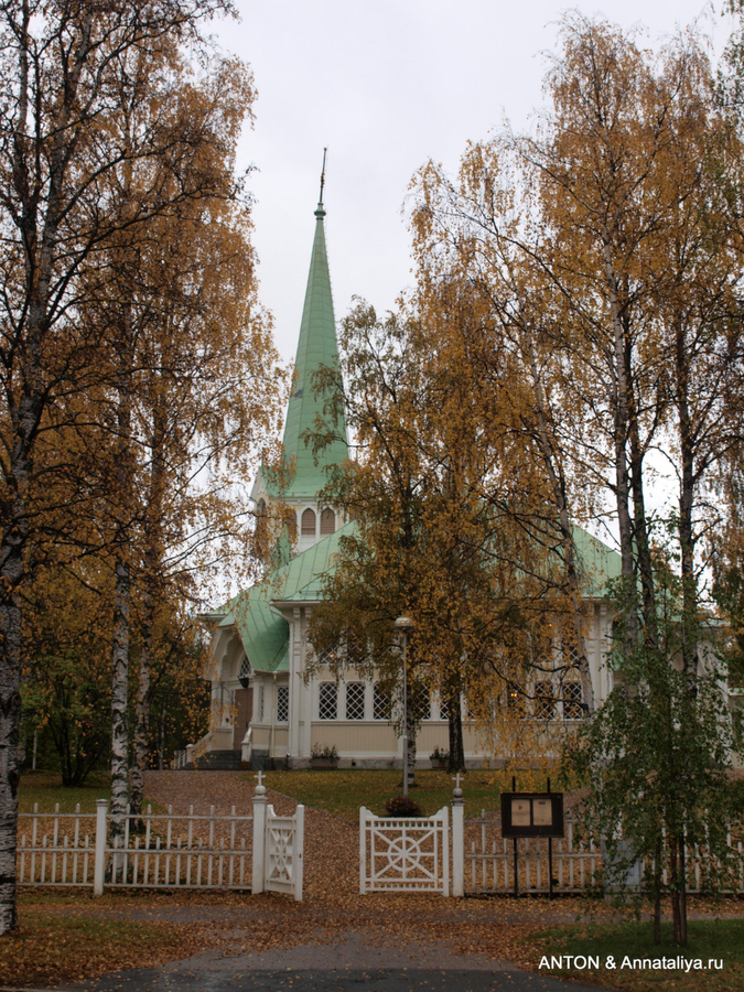 Церковь в центре Йоккмокка Йоккмокк, Швеция