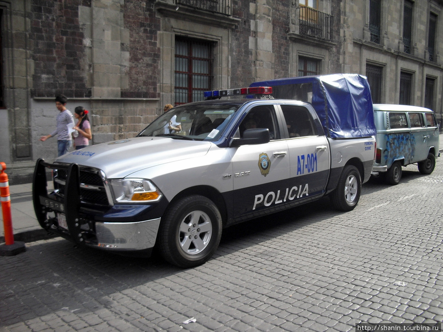 Полицейская машина Мехико, Мексика