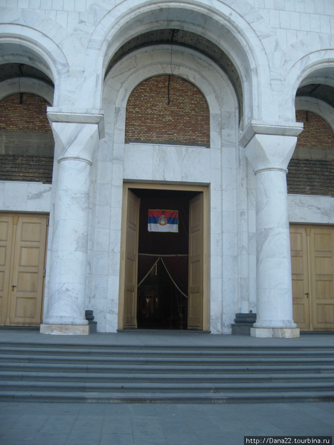 Храм святого Саввы Белград, Сербия