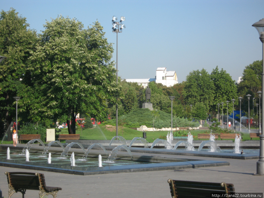 Центральная площадь Белград, Сербия