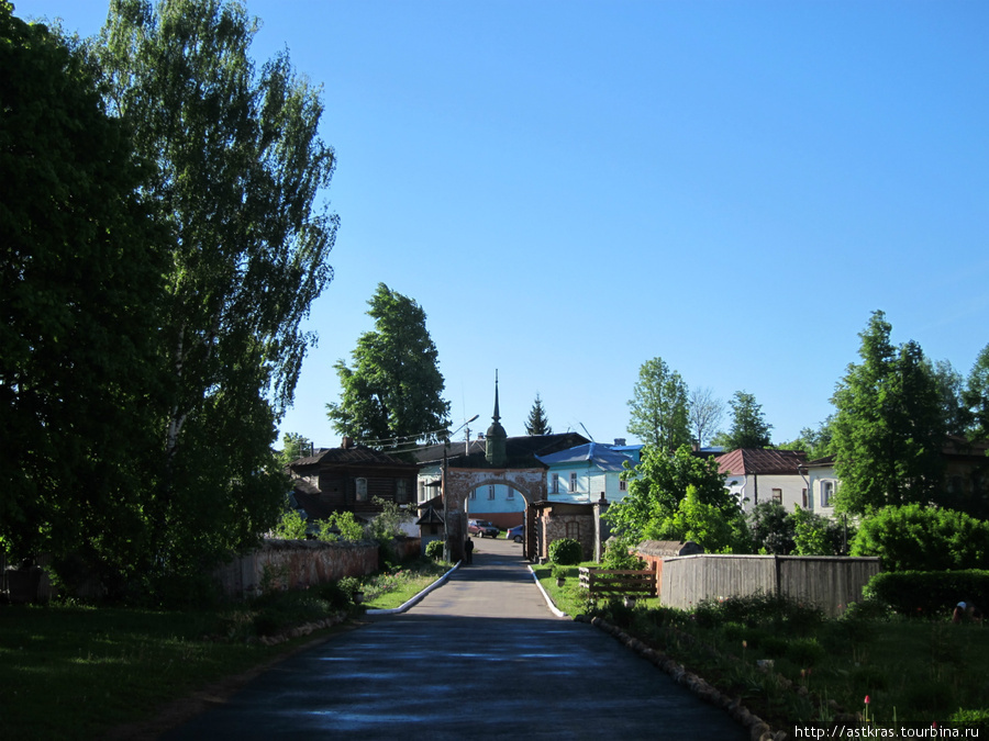 Можайск (2011.05). Прогулка по городу и по Можайскому Кремлю Можайск, Россия