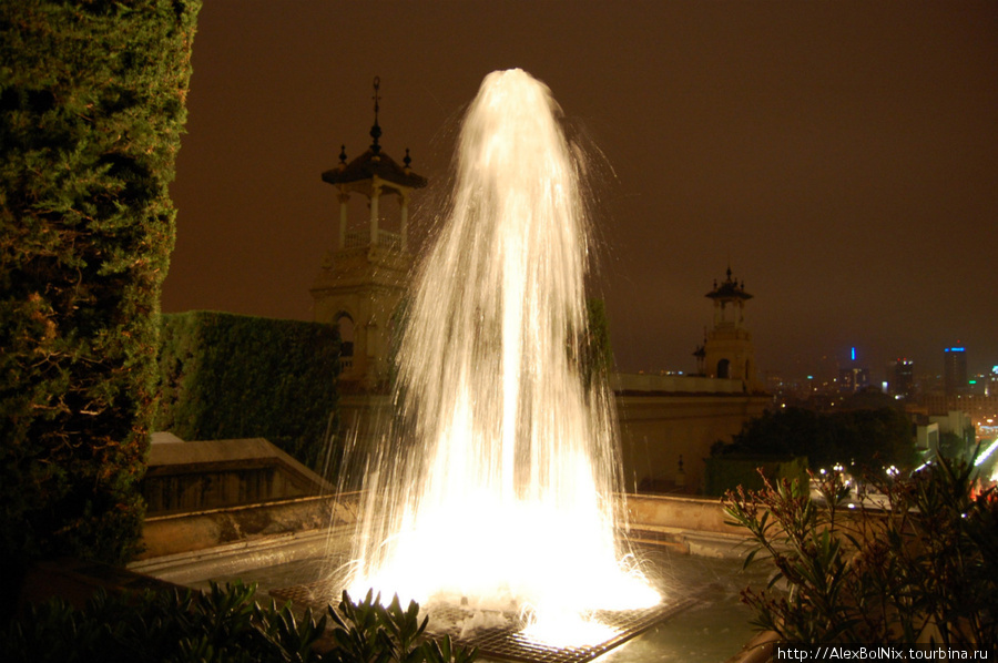 Магический фонтан Монжуик. Барселона Барселона, Испания