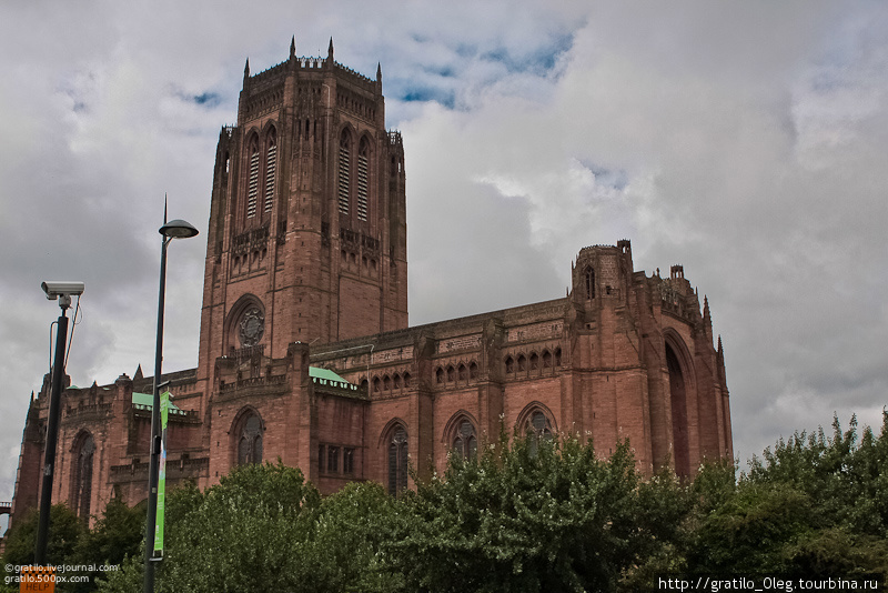 Англиканский собор, строившийся почти 70 лет Ливерпуль, Великобритания