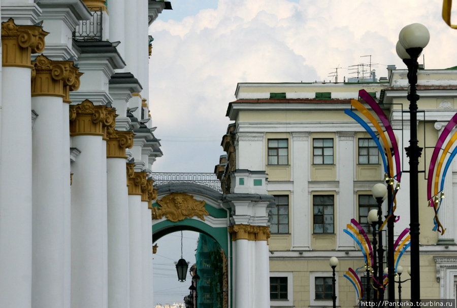 Парад старинных пароходов и с Днем рожденья, любимый город! Санкт-Петербург, Россия