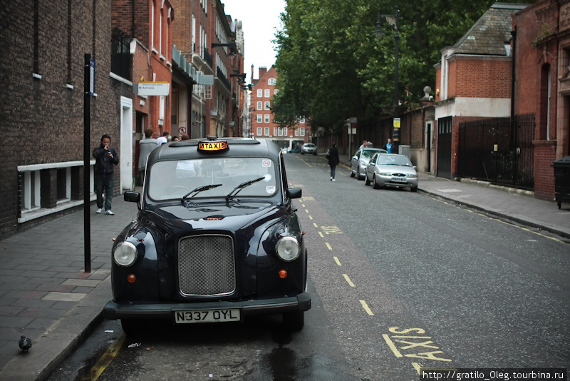 Лондонские кэбы. Такси тут только такое. Лондон, Великобритания
