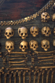 Реклама Пиратов Карибского моря привлекает костями и черпами, все выпуклое, прям настоящее.