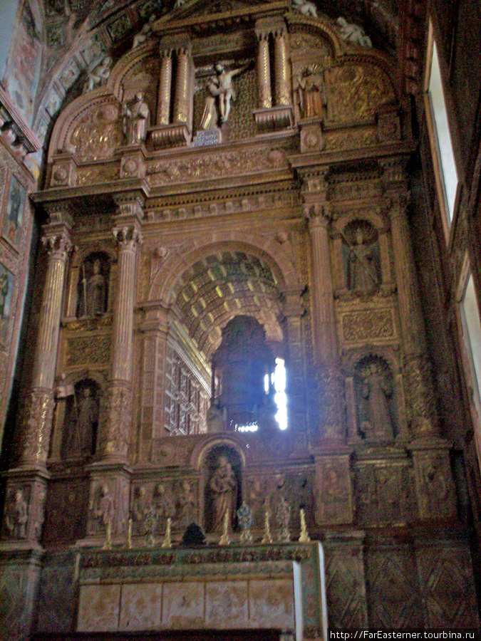 Церковь святого Франциска Ассизского Старый Гоа, Индия