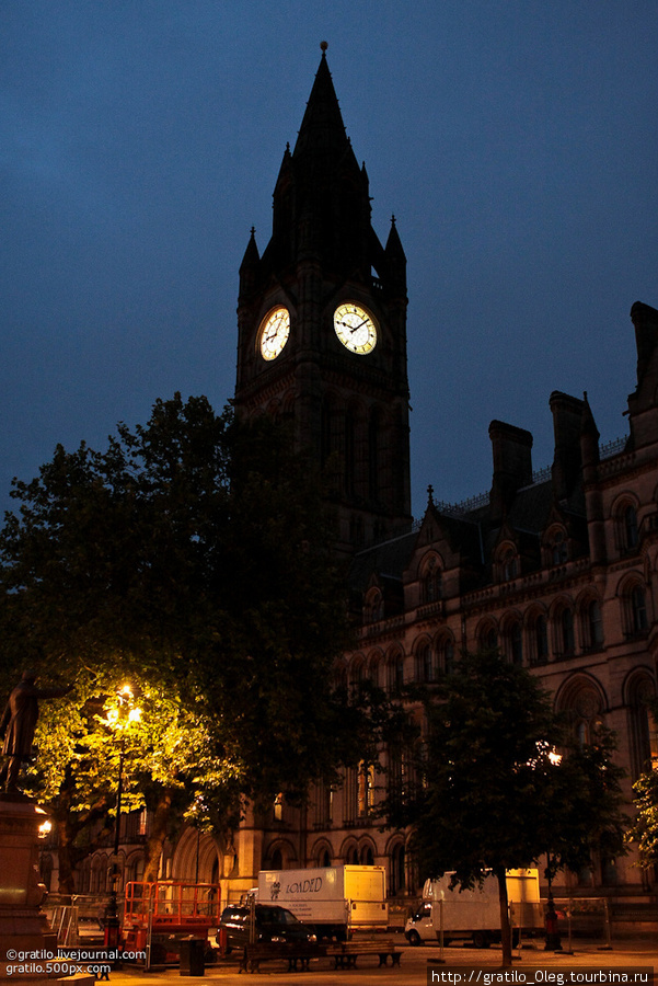 ночью город становится уютнее Манчестер, Великобритания