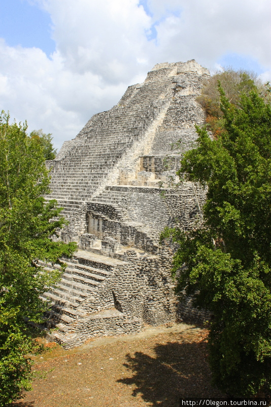 Пирамида Бекан, Мексика