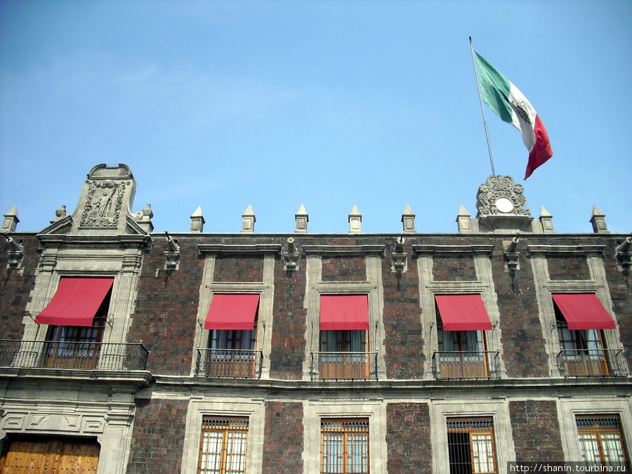 Дворец Мехико, Мексика
