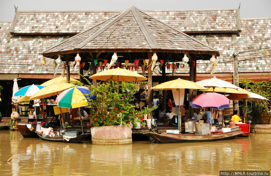 Плавучий рынок Паттайя, Таиланд