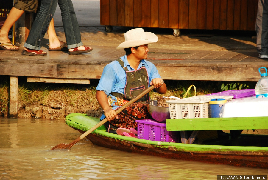 Плавучий рынок Паттайя, Таиланд