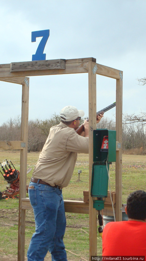 Благотворительные соревнования по стрельбе по тарелочкам Штат Техас, CША
