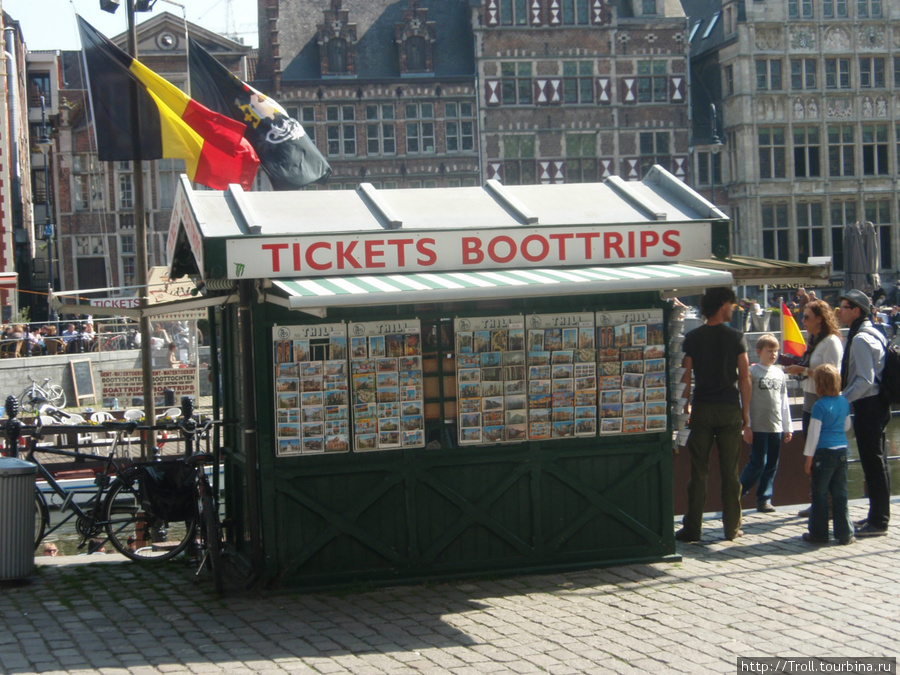 Классическая будка для торговли билетами Гент, Бельгия