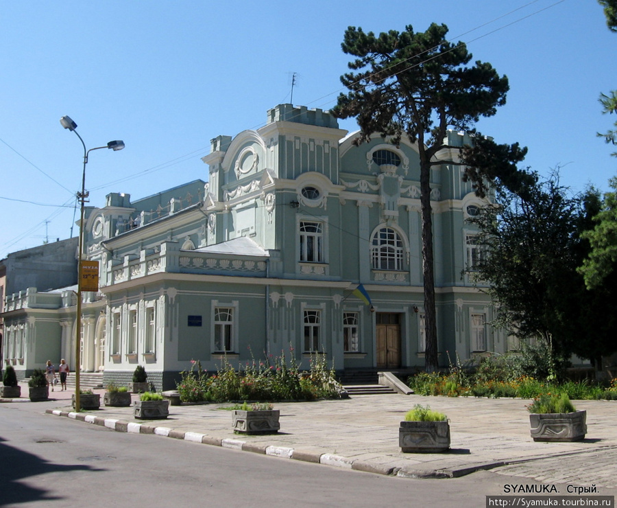 Дом культуры. Стрый, Украина