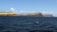 Острова рядом, на одном из них обитает рыбак-отшельник