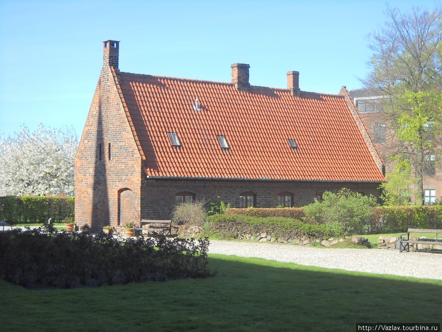 В аббатстве Хельсингёр, Дания