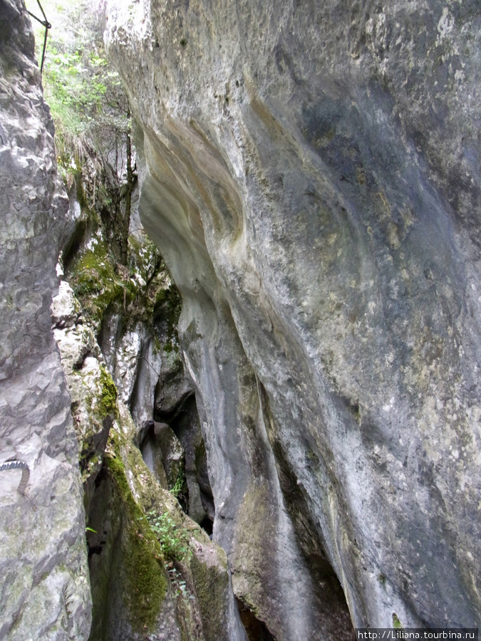 Небольшой скалoлазный тур по ущелью Саллагони Гарда, Италия