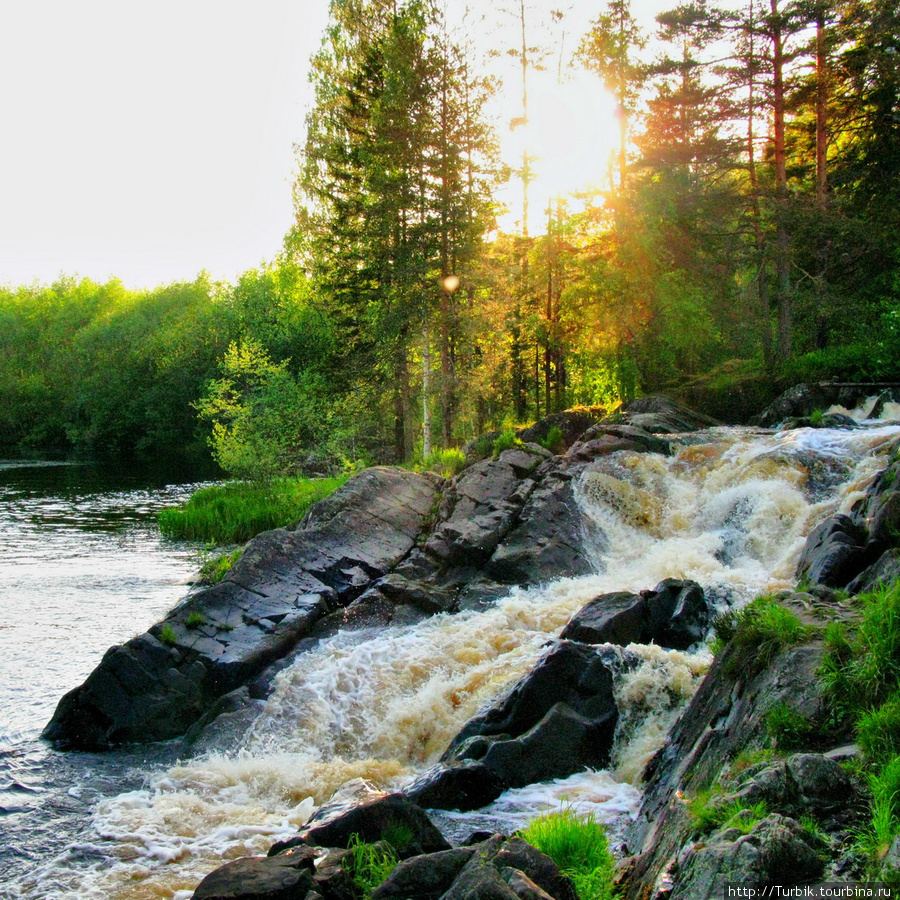 Водопады реки Тохмайоки Рускеала, Россия