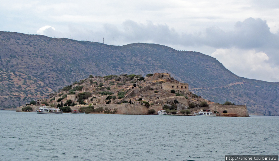 остров Спинолонга, вид с городка Элунда Спиналонга остров, Греция