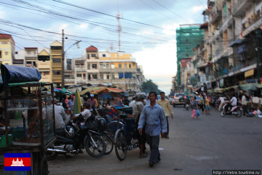Будничный Пномпень