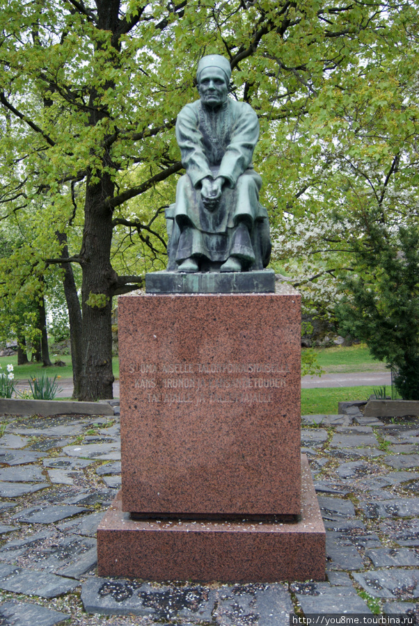 Памятники Маннергейма Хельсинки, Финляндия