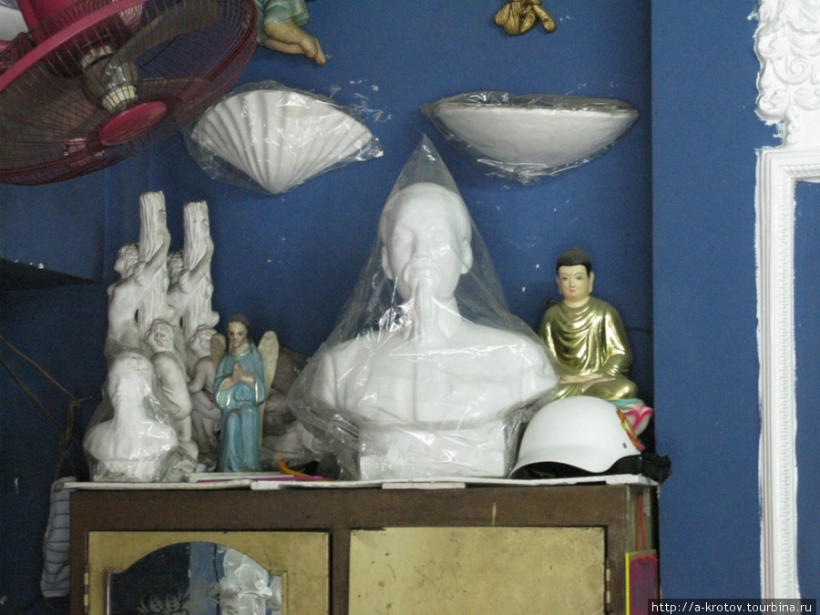 статуи Хо на продажу Хошимин, Вьетнам
