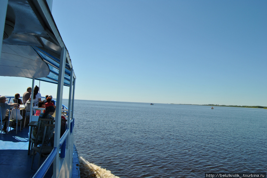 Выход в Ильмень озеро Великий Новгород, Россия