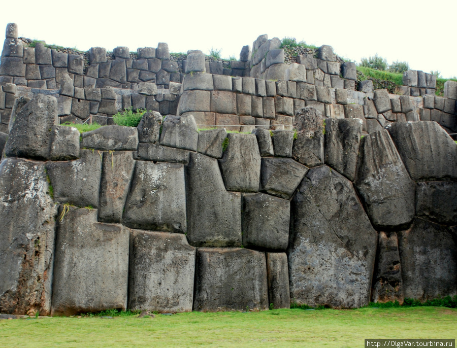 Первая стена демонстрировала мощь власти инков