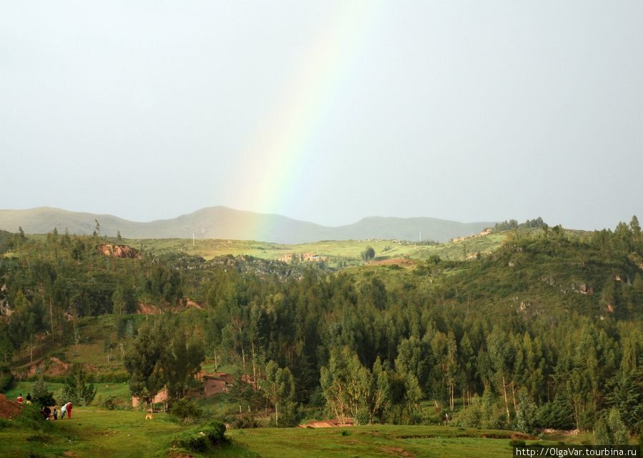 В тот день моросил дождь, а потом показалась радуга Куско, Перу