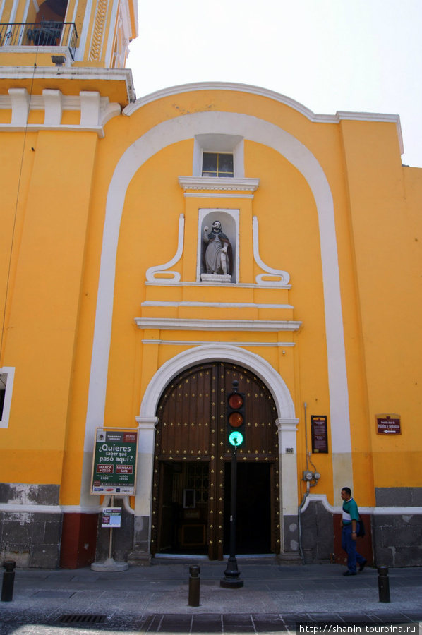 Церковь Сан Рок в Пуэбле Пуэбла, Мексика