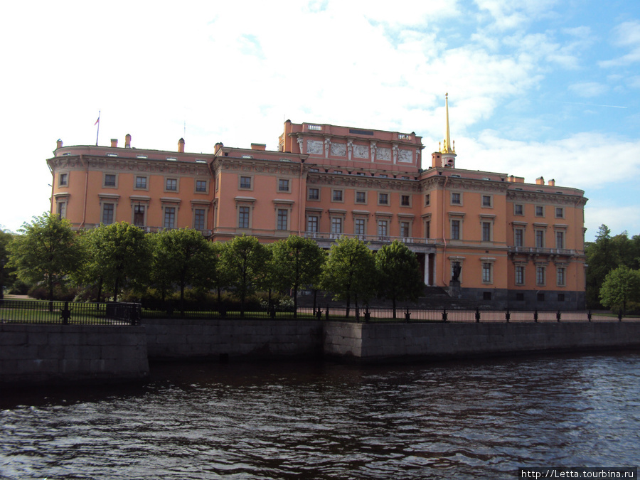 Левый берег Санкт-Петербург, Россия