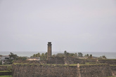 Вид на один из бастионов Галле и часовую башню, поставленную уже в период боитанского правления в честь одного из потомков голландских подданых — доктора Антониша.