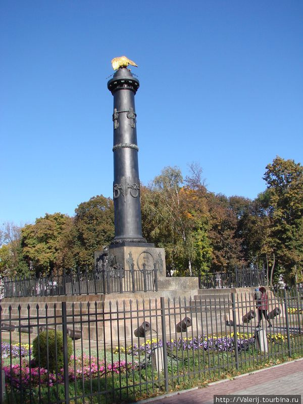 Чугунная колонна в ознаменование Полтавской битвы Полтава, Украина