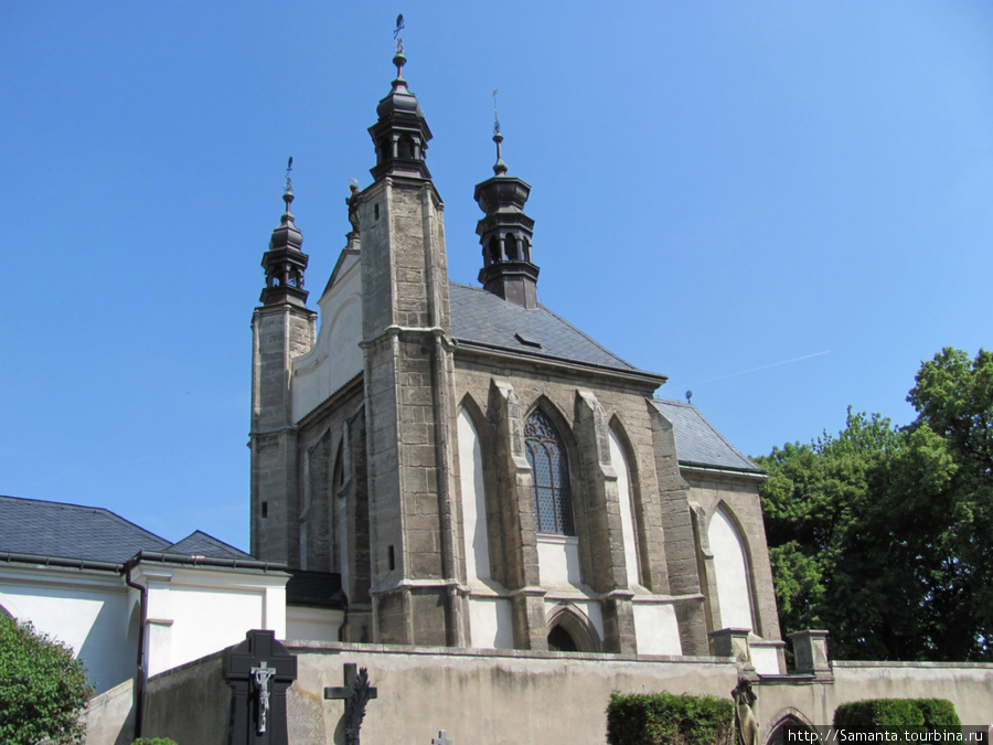 Костница - храм, где всё из человеческих костей Кутна-Гора, Чехия
